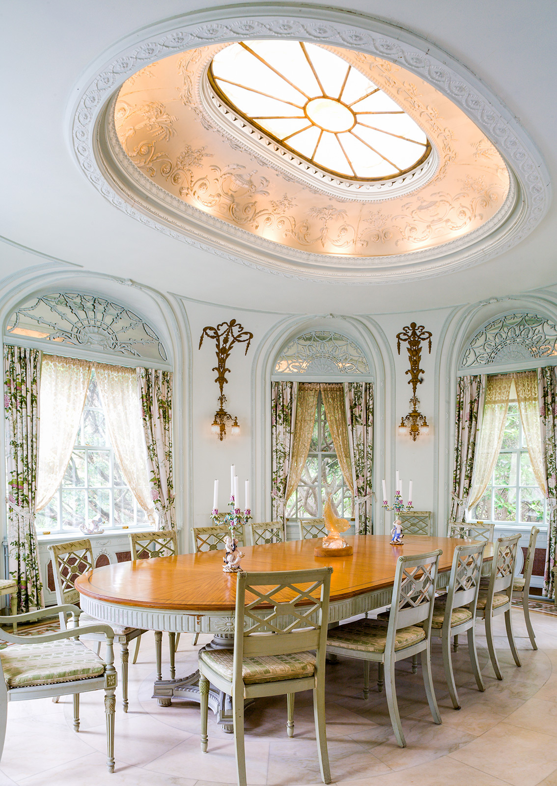 Manchester Estate Dining Room
